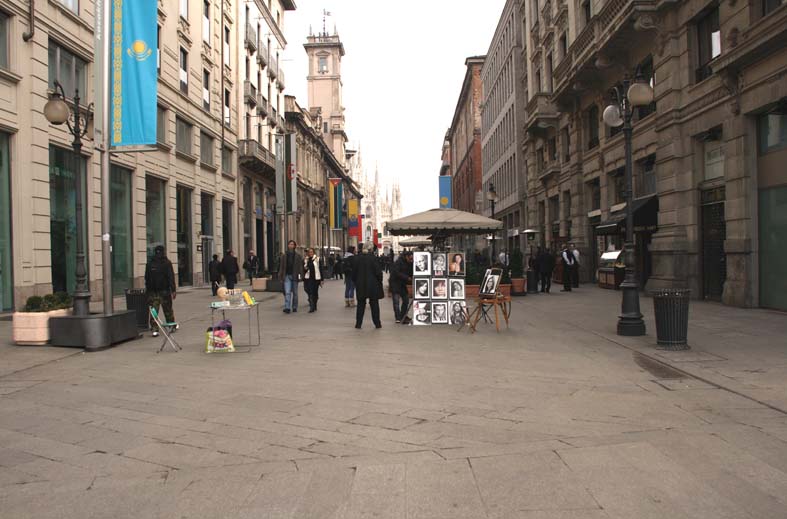 LagioiaRosa_ScendiamoInPiazza_002