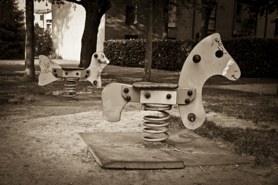 dipotenzamariagrazia_ilgiocodelsilenzio_002